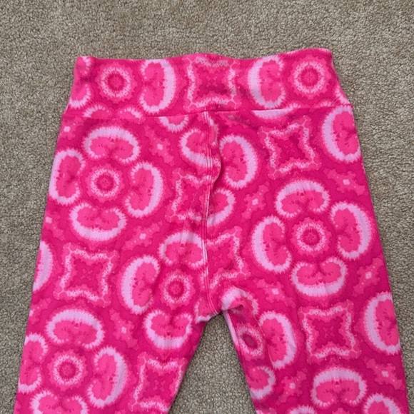 LuLaRoe Pink and White Design One Size Leggings - OS - Picture 4 of 5